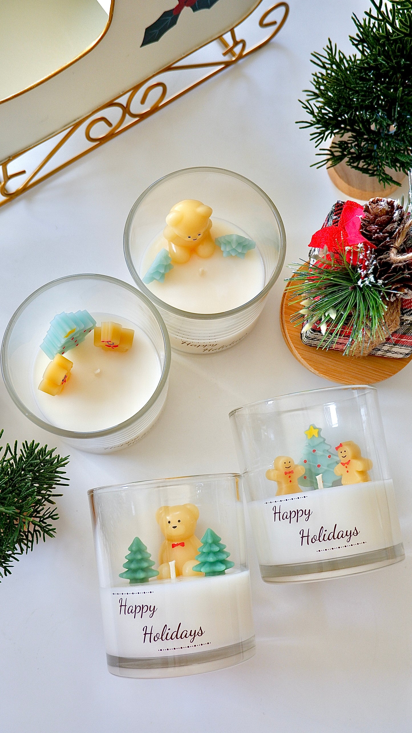 Happy Holidays Candle